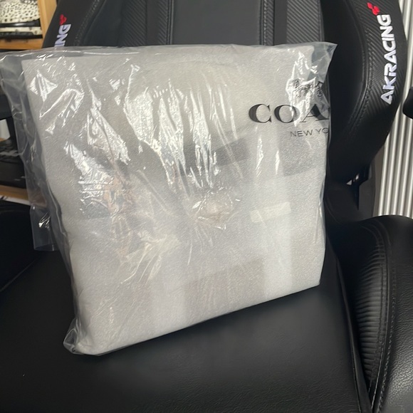 Coach Marlie Top Handle Satchel Block Signature Canvas. - Picture 6 of 9